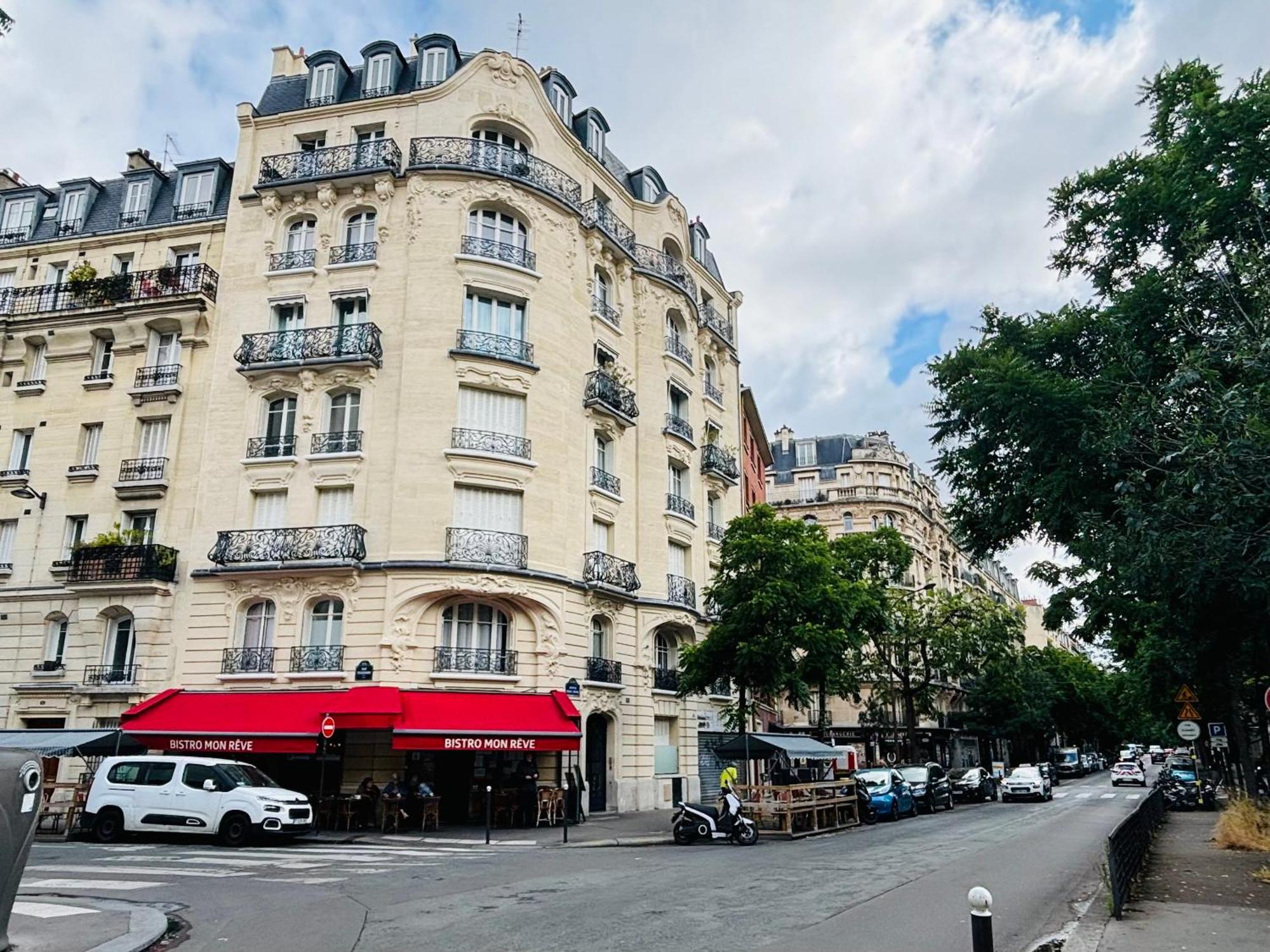 Le Felix - Proche Metro, Tous Commerces Paris